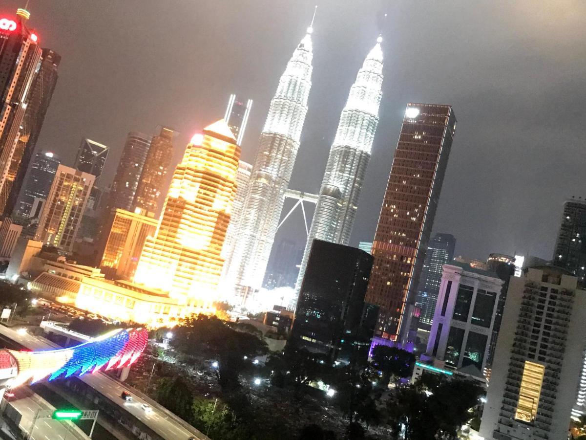 Klcc Legasi Direct View With A Superking Bed At A 3-Bedroom Premium Unit Kuala Lumpur Dış mekan fotoğraf