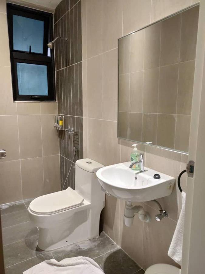 Klcc Legasi Direct View With A Superking Bed At A 3-Bedroom Premium Unit Kuala Lumpur Dış mekan fotoğraf