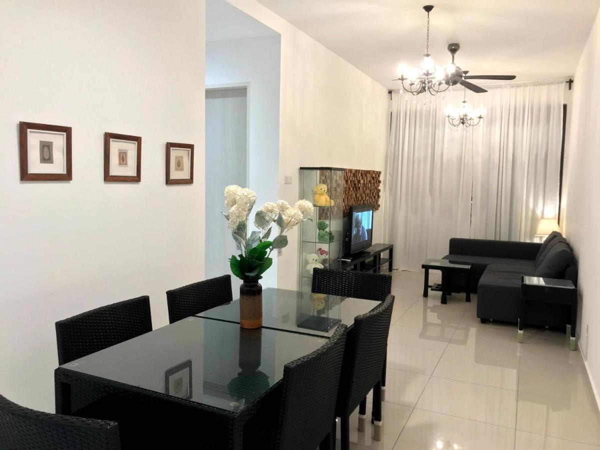 Klcc Legasi Direct View With A Superking Bed At A 3-Bedroom Premium Unit Kuala Lumpur Dış mekan fotoğraf